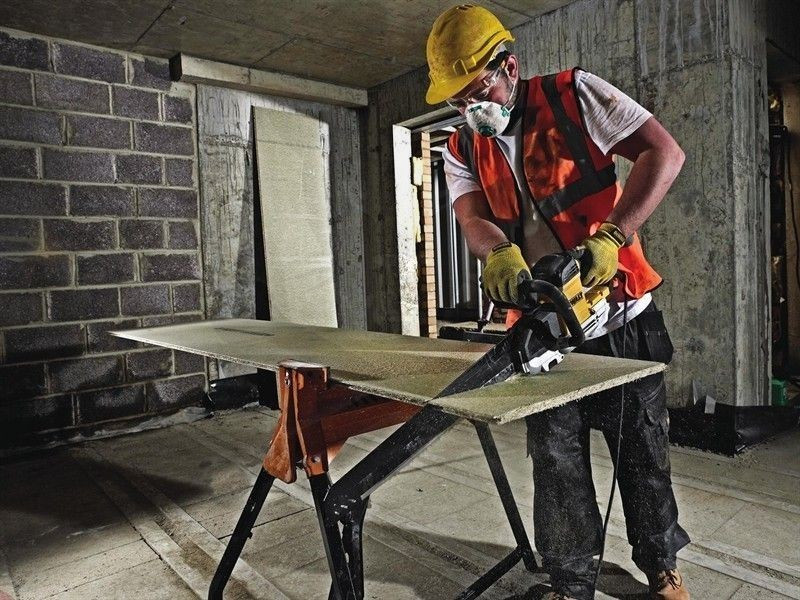 Aligátorfűrész 1700W 430 mm - DeWalt