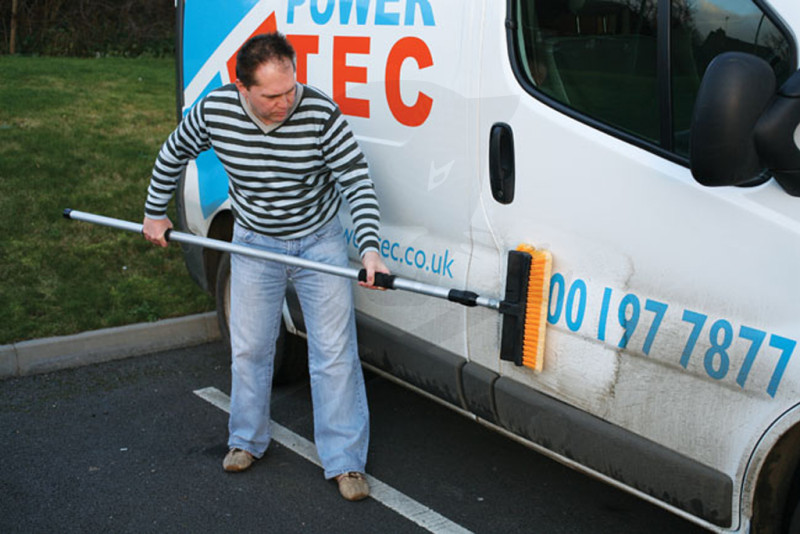 Autó mosókefe 1800 - 3200 mm teleszkópos, folyadékáteresztős profi