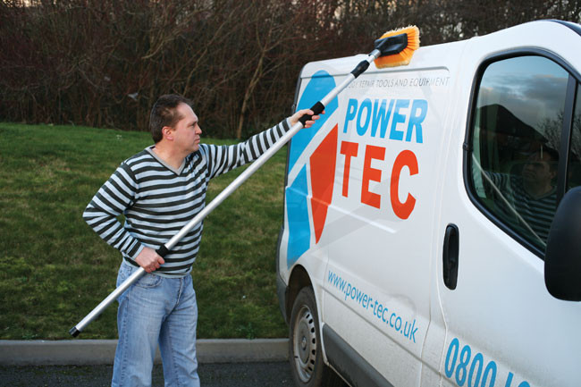 Autó mosókefe 1800 - 3200 mm teleszkópos, folyadékáteresztős profi