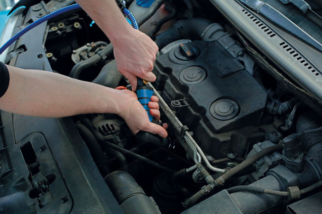 Izzítógyertya kiszerelő vibro légkulcs 1/4" 10-40 Nm 9 db-os készlet