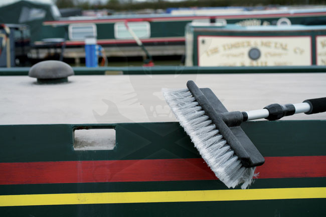 Autó mosókefe 1700 mm teleszkópos, folyadékáteresztős, profi