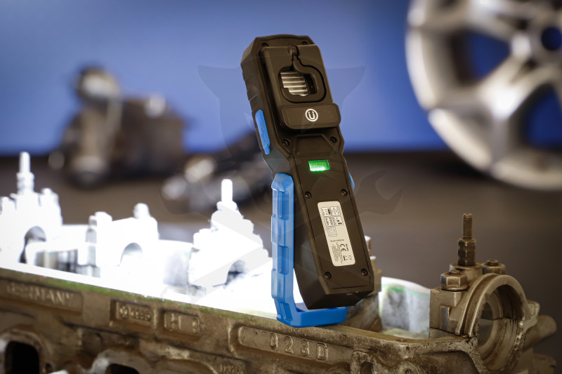 Szerelőlámpa LED 01 COB + 1 ledes dönthető akkus 10W szerelőlámpa -BGS