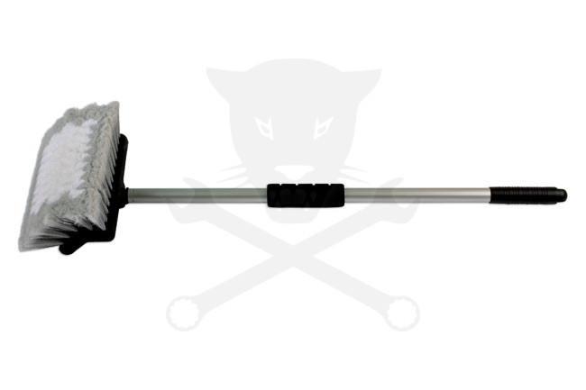 Autó mosókefe 700 mm-es nyéllel és sűrű, lágy, hosszú sörtékkel