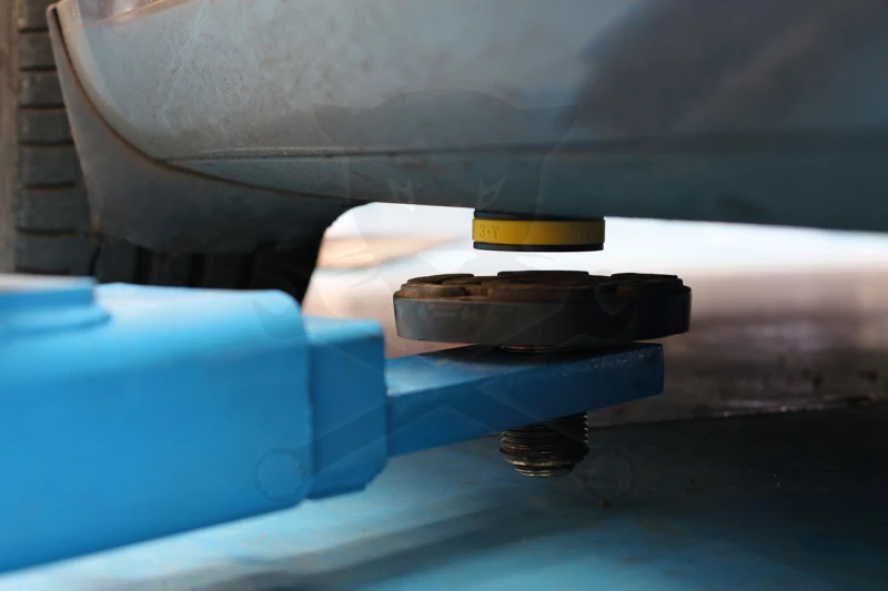 Emelő párna - Tesla 3/Y - Laser