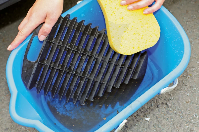 Vödör - Műanyag PP 15 literes + szennyfogó rács - Laser