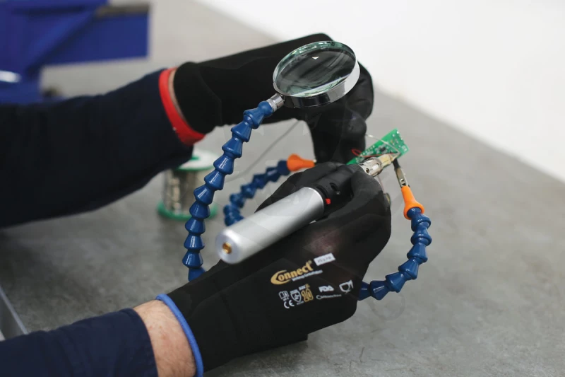 Forrasztó állvány csipeszekkel nagyítóval -mulifunkciós- Laser Tools