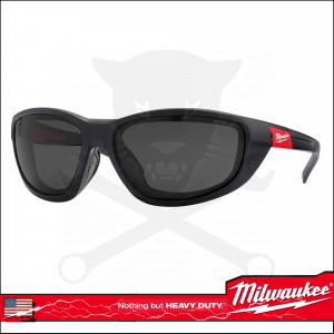 Védőszemüveg - Prémium sötétített lencse Polarizált lencse - Milwau