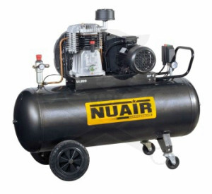 Kompresszor, dugattyús 200L 3 KW 11 bar 400V NUAIR (NB4/4CT)